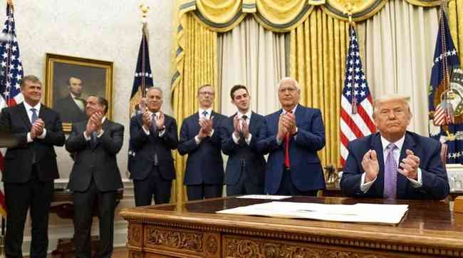 Israel & UAE Reach Historic Peace Agreement Israel & UAE Reach Historic Peace Agreement